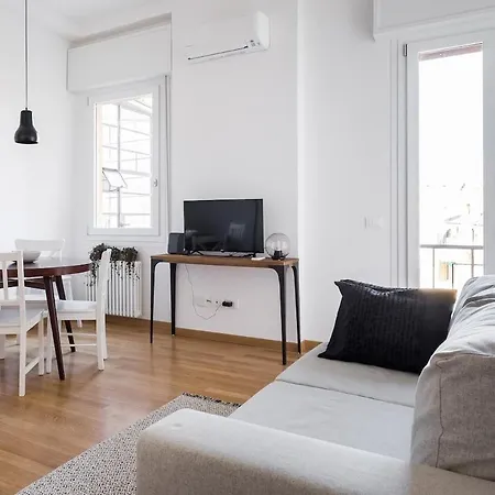 Apartment Grazioso A Due Passi Da Piazza Maggiore