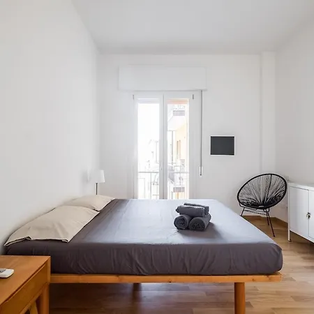 Grazioso A Due Passi Da Piazza Maggiore Apartment *