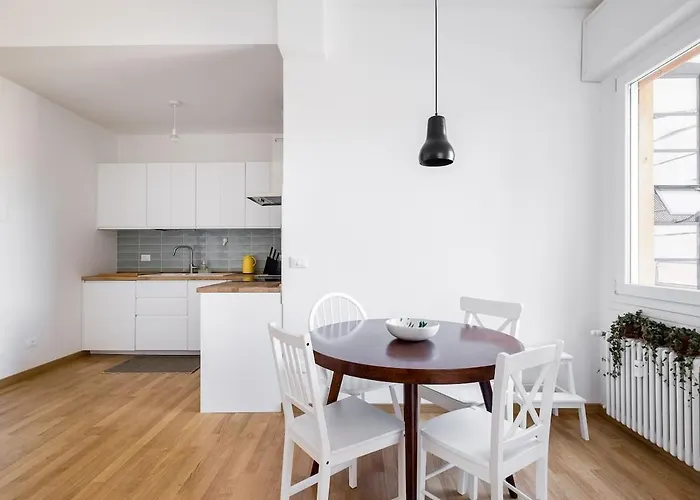 Grazioso A Due Passi Da Piazza Maggiore Apartment *