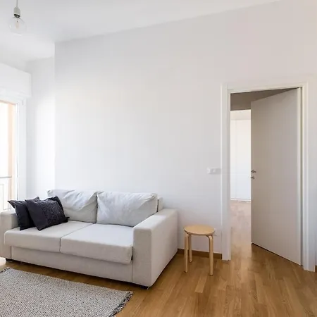 Grazioso A Due Passi Da Piazza Maggiore Apartment *